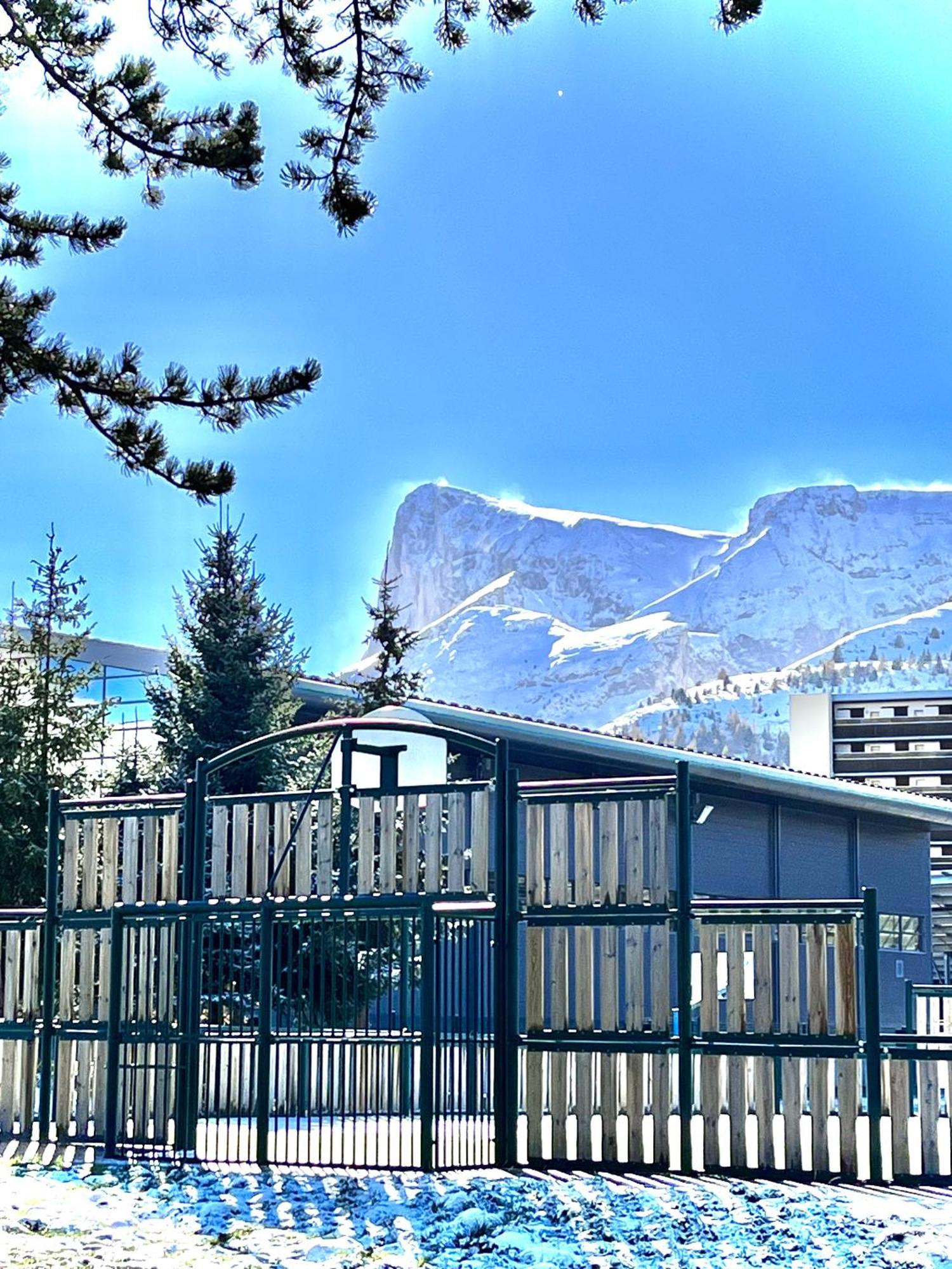 Appartement Chalets Du Super D Saint-Étienne-en-Dévoluy Extérieur photo