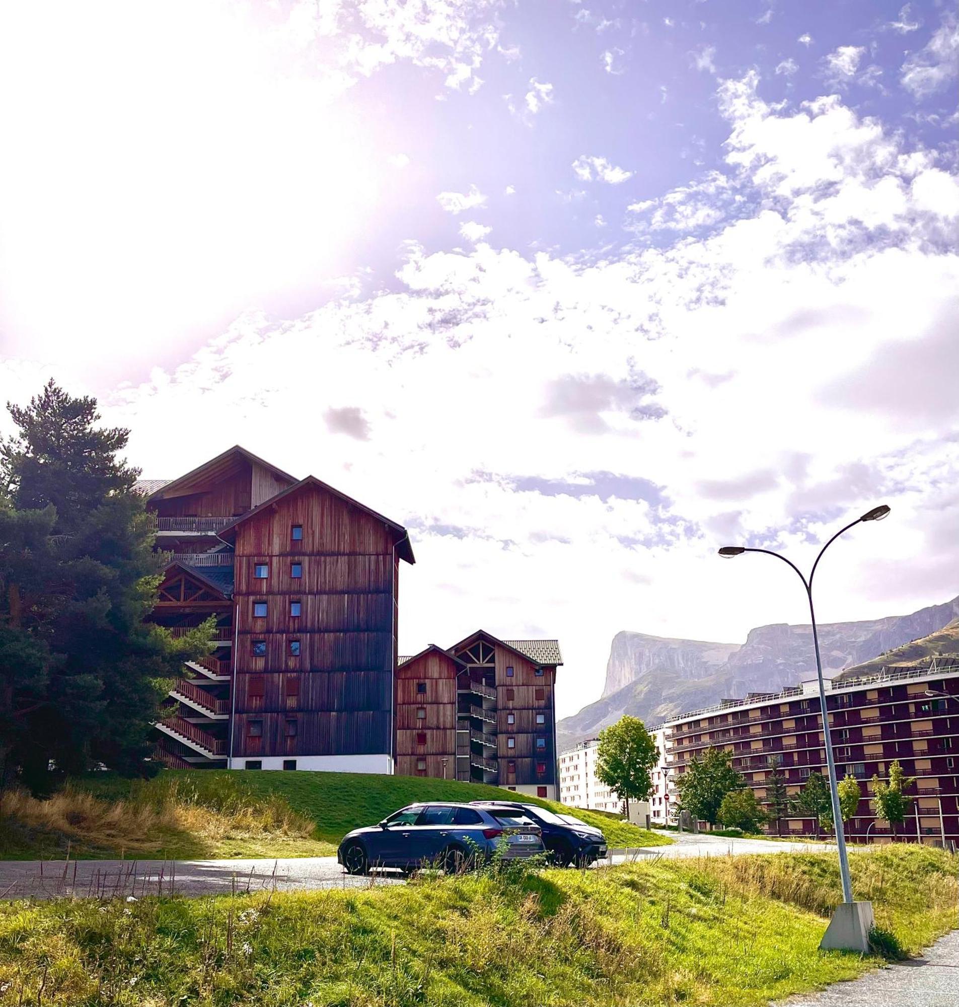 Appartement Chalets Du Super D Saint-Étienne-en-Dévoluy Extérieur photo